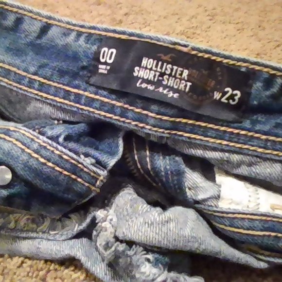 hollister jean shorts - Picture 2 of 2